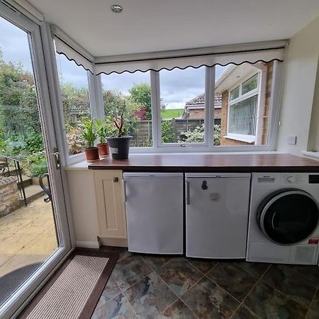 Charming Coastal Bungalow Cayton Kültér fotó