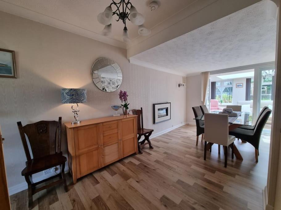 Charming Coastal Bungalow Cayton Kültér fotó